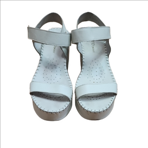 DKNY Ivory leather comfort platform soles velcro strap sandals